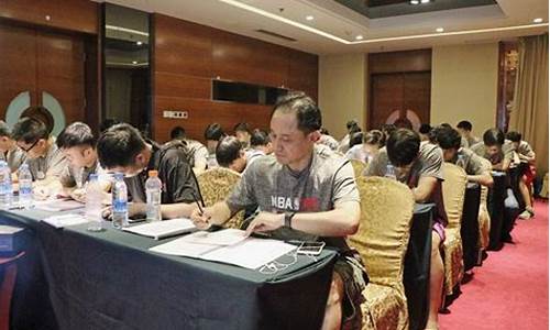 姚明篮球俱乐部培训-姚明篮球学校官网