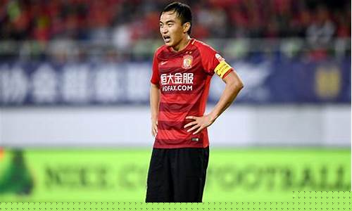 冯潇霆在哪里踢球-冯潇霆被踢出国家队