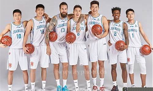 江苏篮球俱乐部主教练-江苏篮球队队员刘亚辉