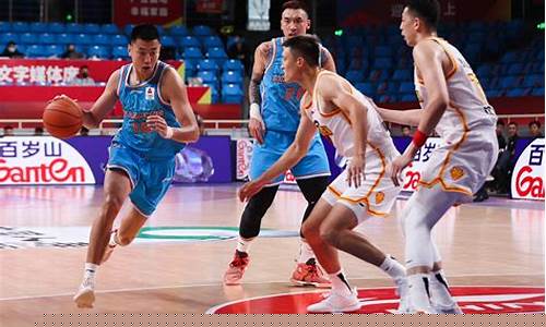 cba中间休息几分钟-CBA篮球中场休息几分钟
