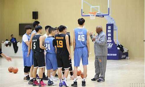 篮球带队教练-篮球教练跟队员见面讲什么