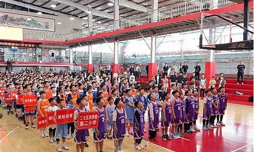 篮球u10比赛是什么-篮球u10什么意思