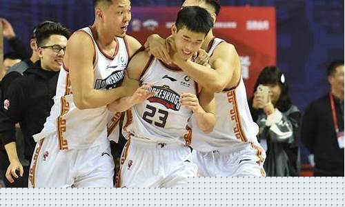 cba篮球裁判的跑位问题-篮球裁判跑位置图解