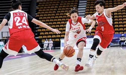 篮球五打五的站位-篮球五战三声主客场